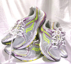Womens Saucony Progrid Pinnacle 2 Running Shoes - Preowned Athletic