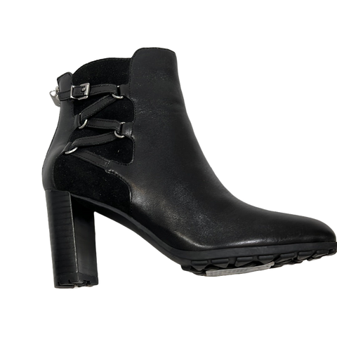 ADRIENNE VITTADINI Women's •Tricia• Ankle Bootie 6M Black Leather