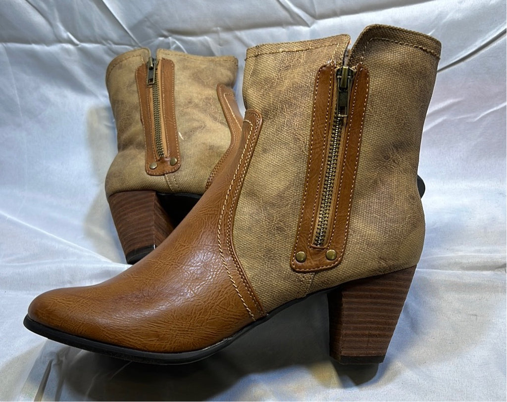 Gabriella Rocha  Women's • Macaria  • Ankle Boot size 10M